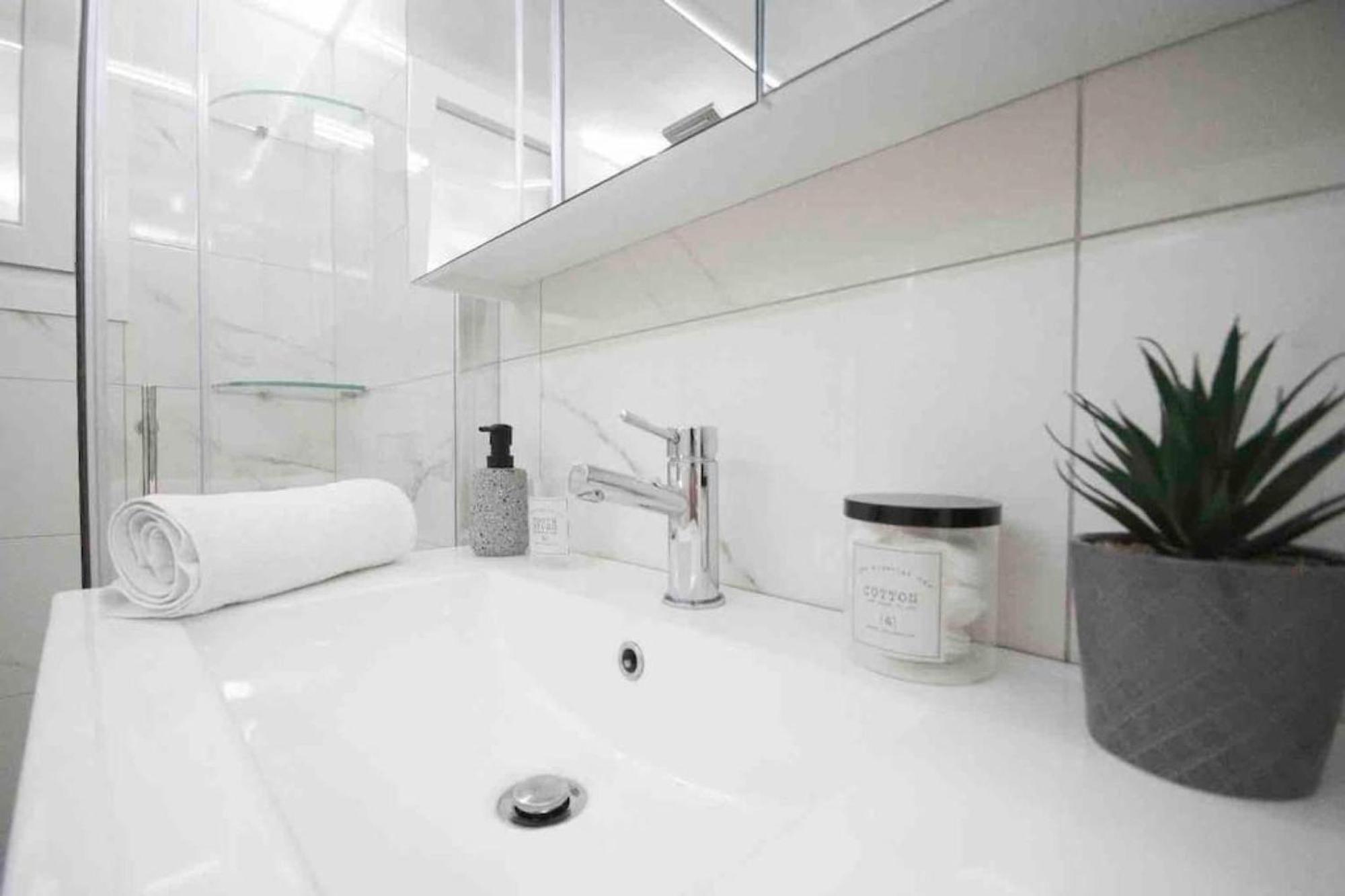 Alkuoni Lux Flat At Pfaliro Афины Экстерьер фото